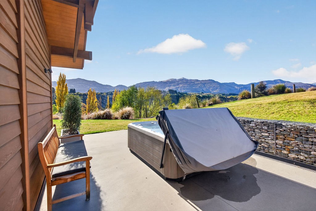 Tucker Beach Private Exclusive Retreat 3