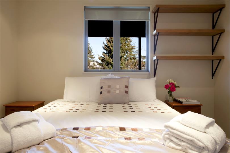 5th bedroom , every bedroom has heating