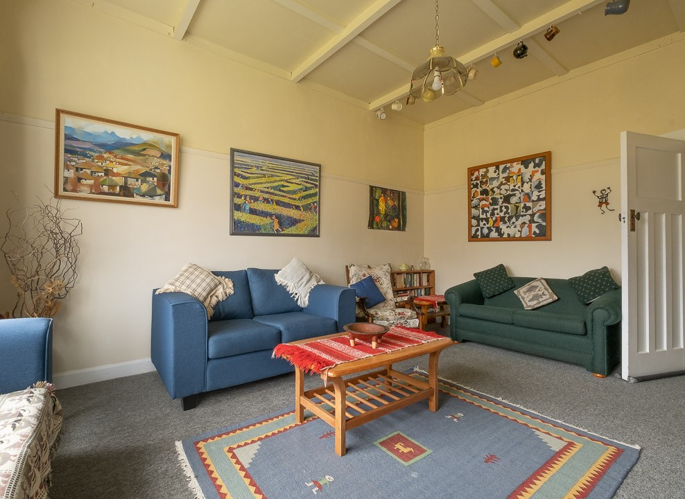 Lounge - 3 two seat settees +.