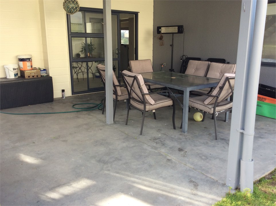 Covered outdoor area