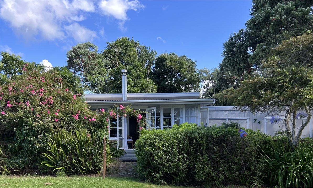 Port Charles Cottage Port Charles Bach for rent Holiday Houses