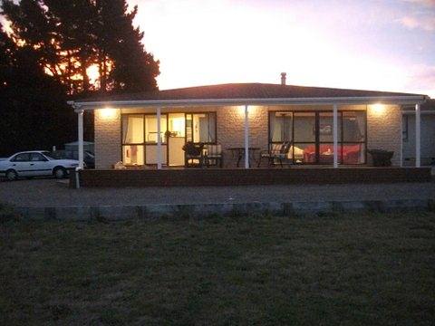 Last Resort by night