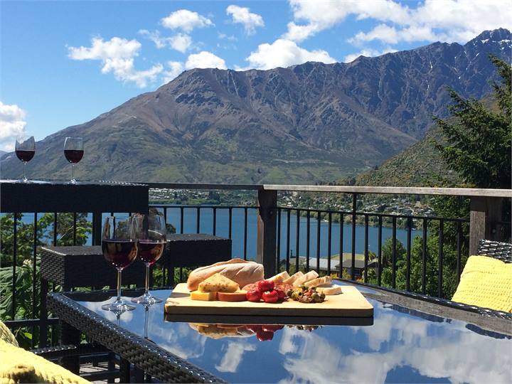 Large Deck With Spectacular Views