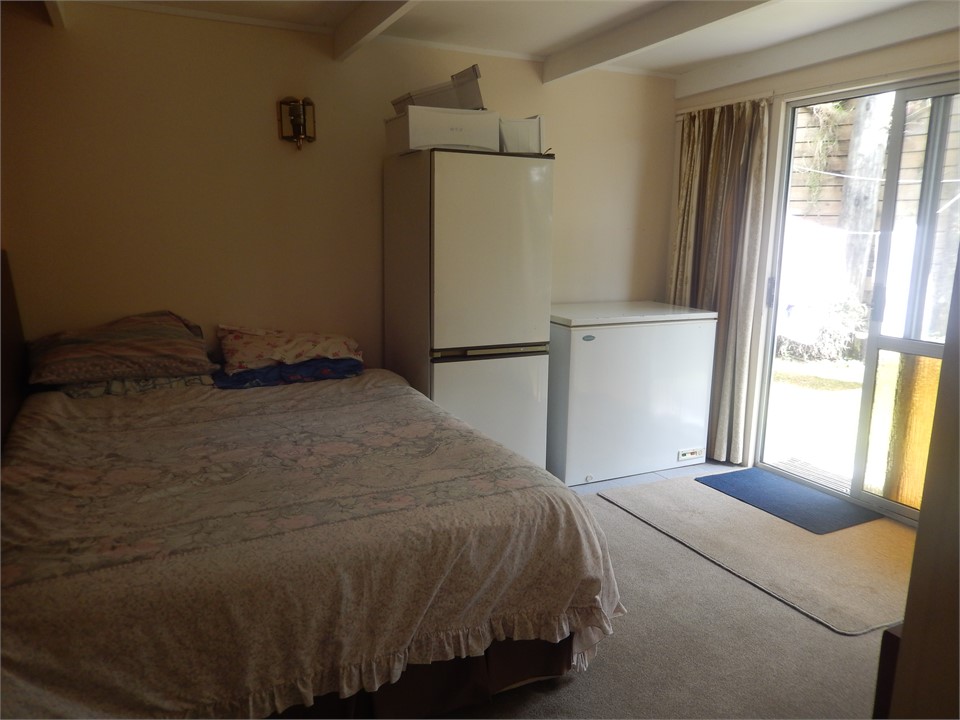 No 3 bedroom with Queen bed