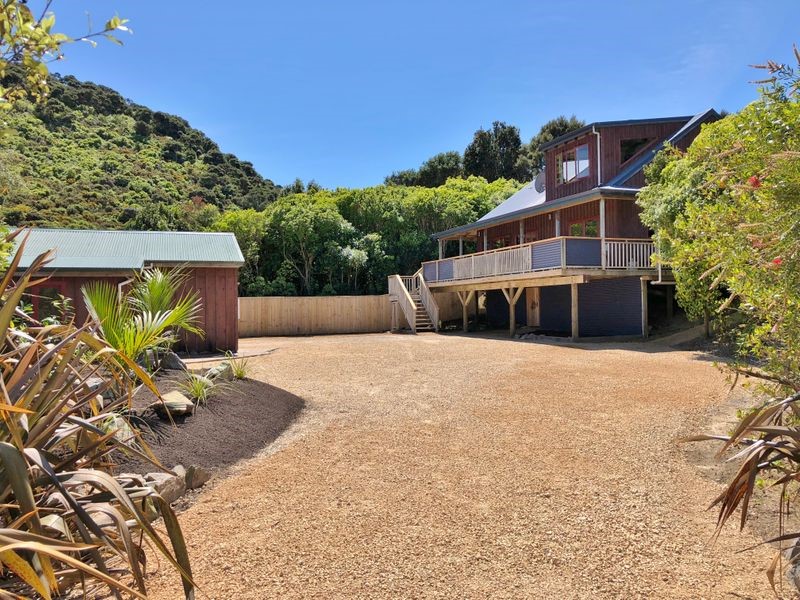 House frontage with good off street parking