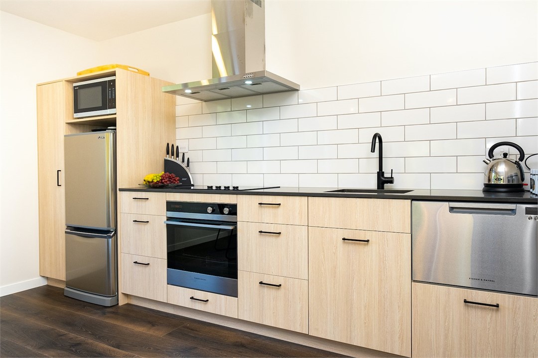 Pohutukawa Kitchenette