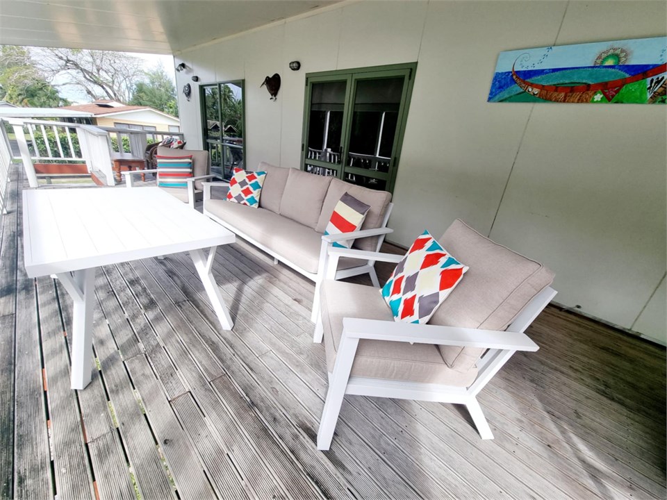 Outdoor lounge space