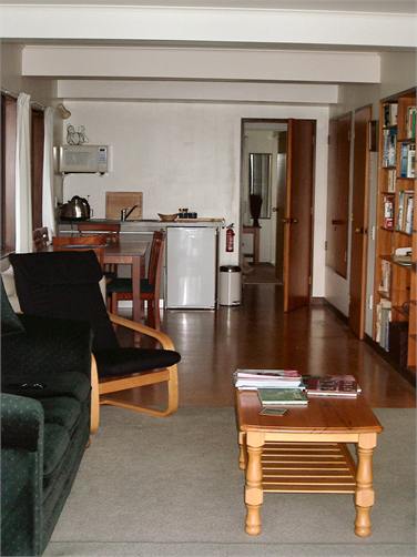 Lounge/ kitchenette/ dining area