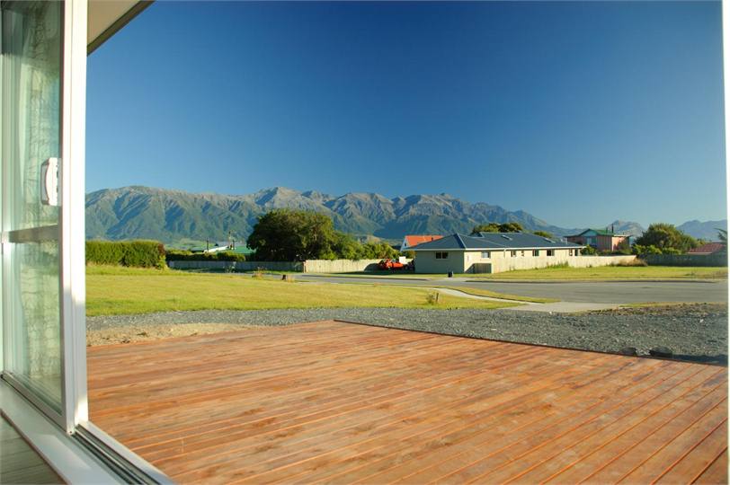 Front deck gets the morning sun
