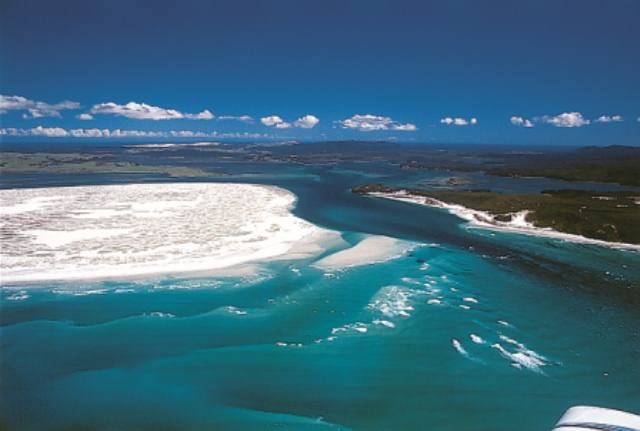 Mangrove Bach harbour
