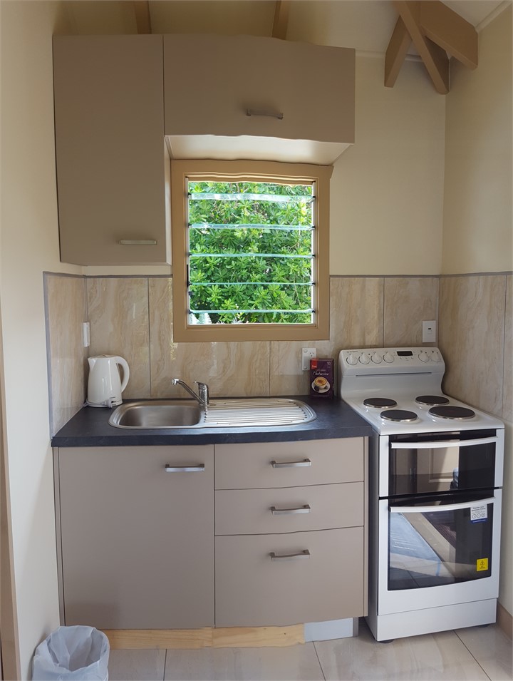 Kitchen & cooking facilities