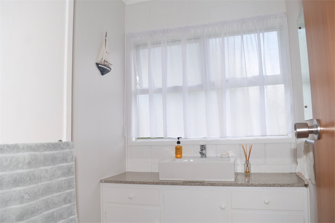 Separate bathroom and toilet