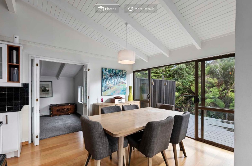 Room here off dining upstairs has Queen in it.