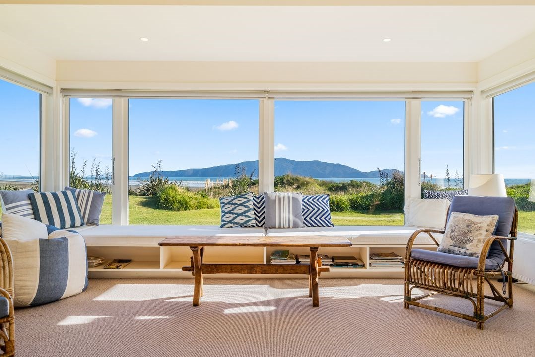 Kapiti Panorama Waikanae Beach Holiday Home Waikanae Beach Holiday