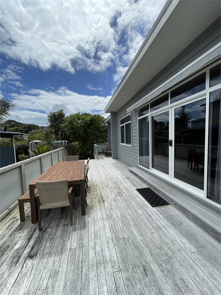 TIPSY SEAGULL Waihi Beach Holiday Home for rent Holiday Houses