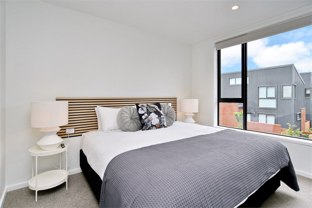 Bedroom 1 has a Super King bed (can be split on re