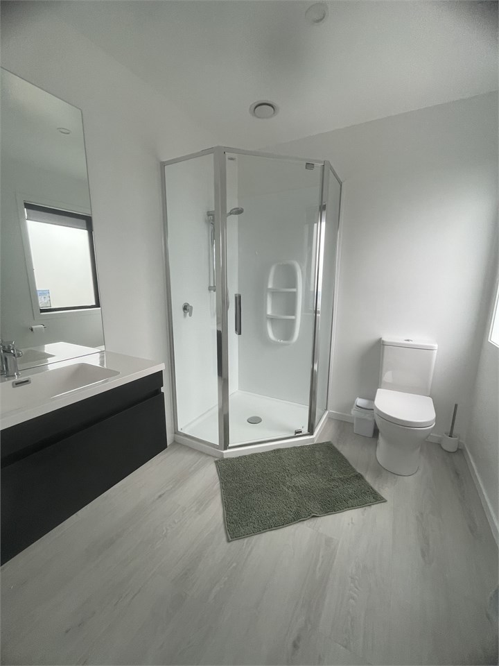 Master bedroom - Ensuite