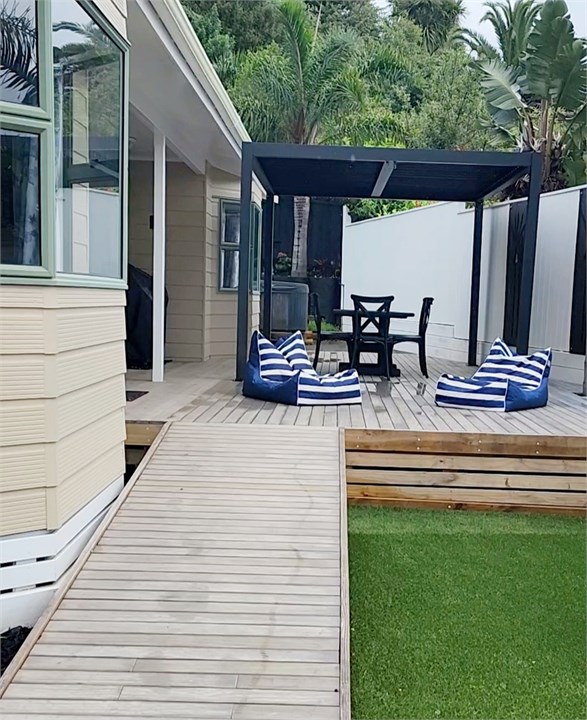 Main deck with ramp access