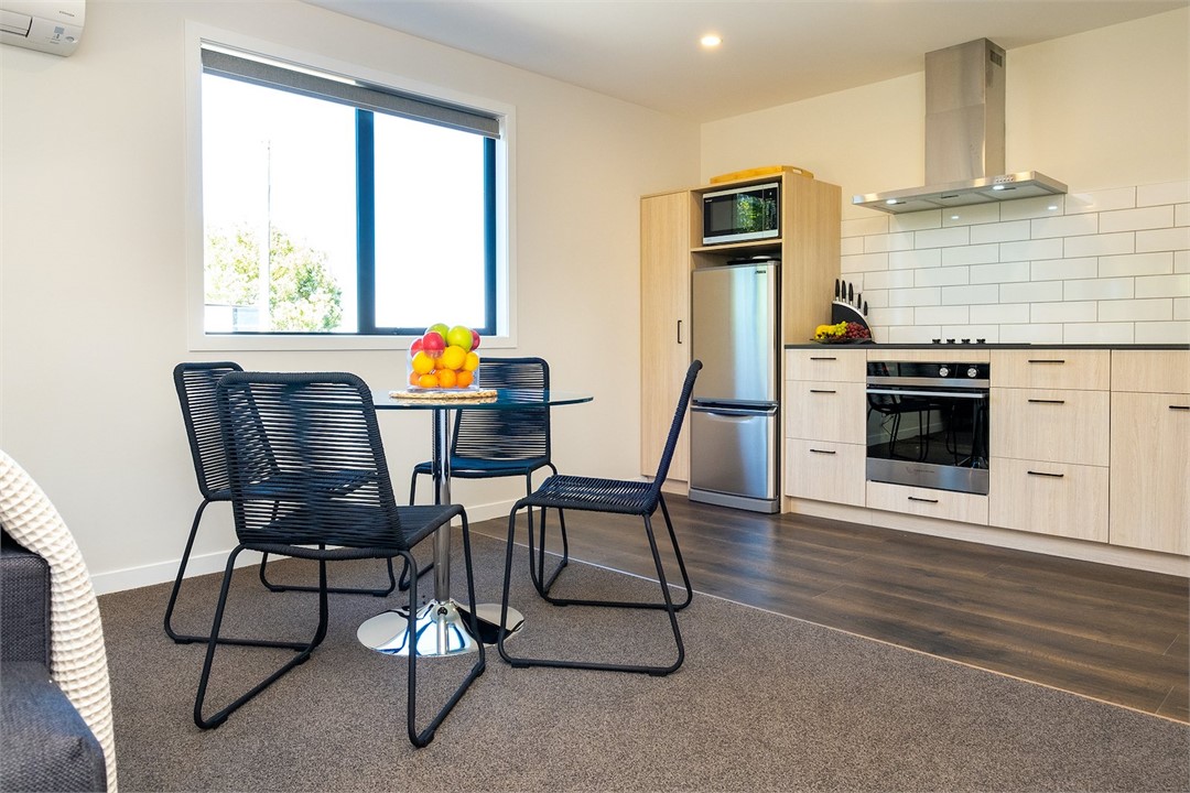 Pohutukawa Kitchenette