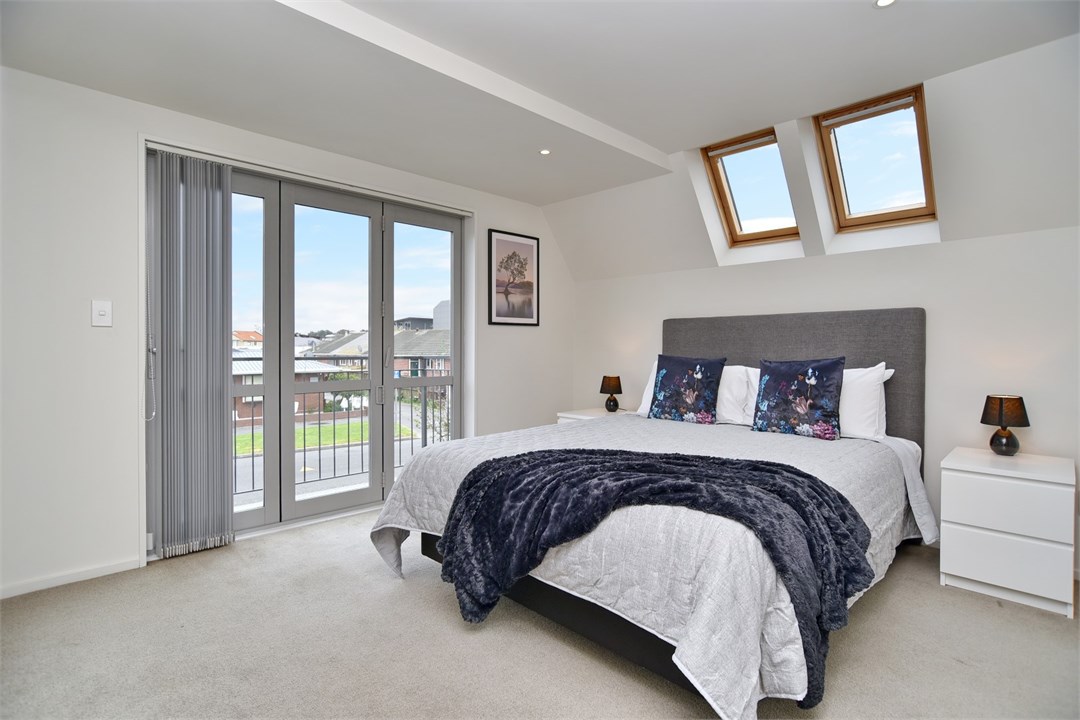 Bedroom 2 has a Queen bed