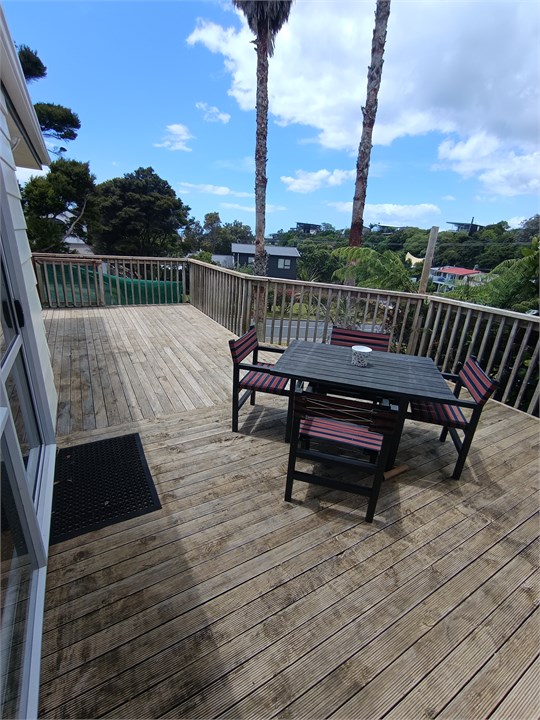 Front deck