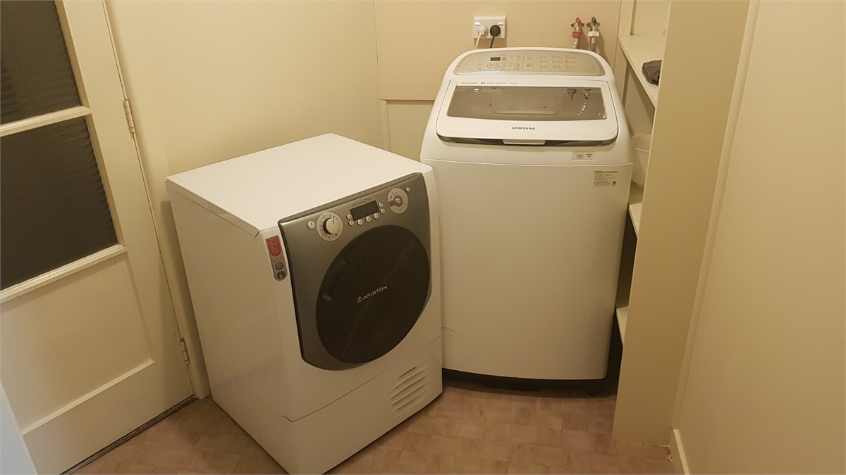 Laundry with washing machine and dryer