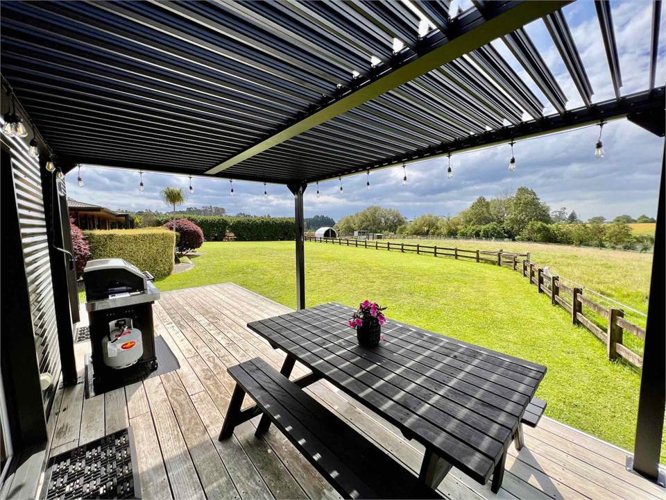 Furnished deck with BBQ