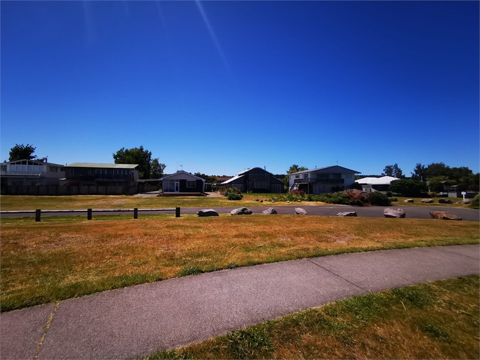 View from the walkway to Bach