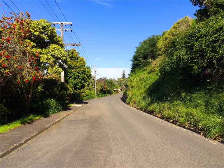 Quite Durie Vale Rd, with safe on street parking