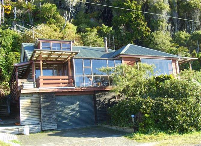 Awatea Beach House