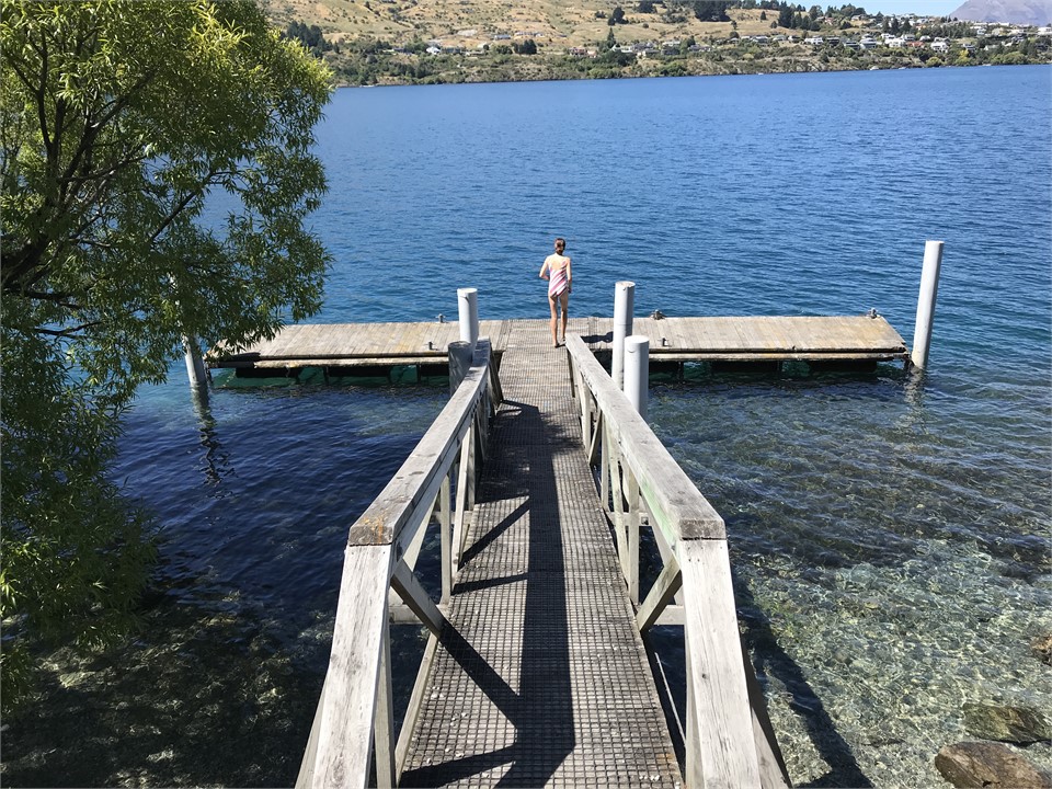 Jetty just 250m along the trail.  You can book a w