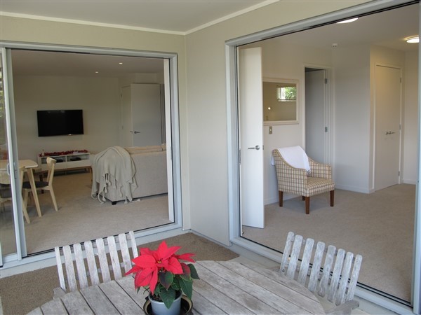 Great indoor outdoor flow!