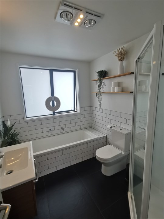 Upstairs Bathroom