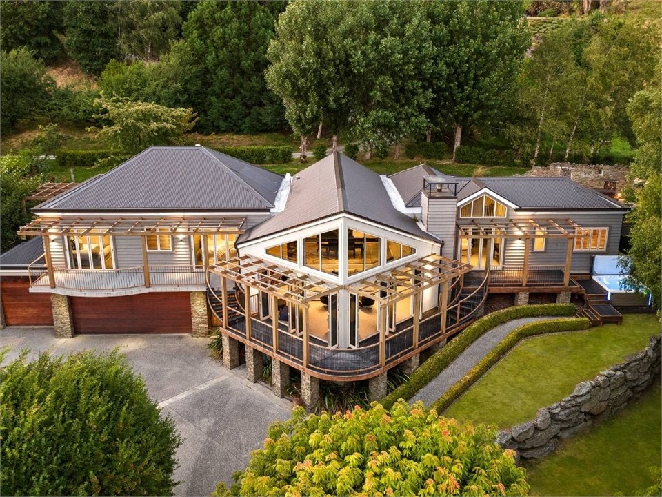 Pinnacle Vila Exterior