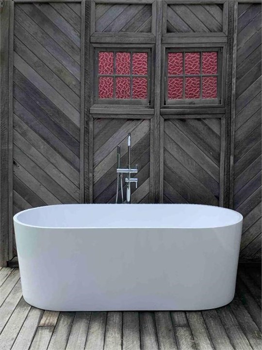 Outside bath at the cottage