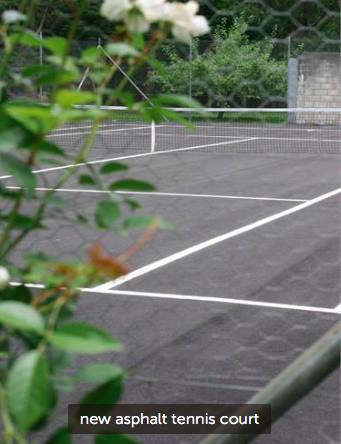 Asphalt tennis court