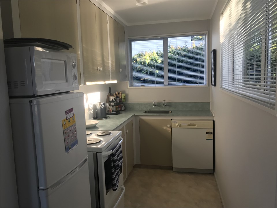 Full kitchen, with Dishwasher etc