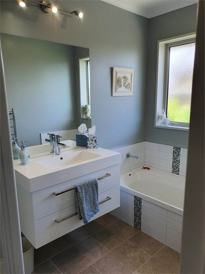 Bathroom shared by Bedroom 2 & 3