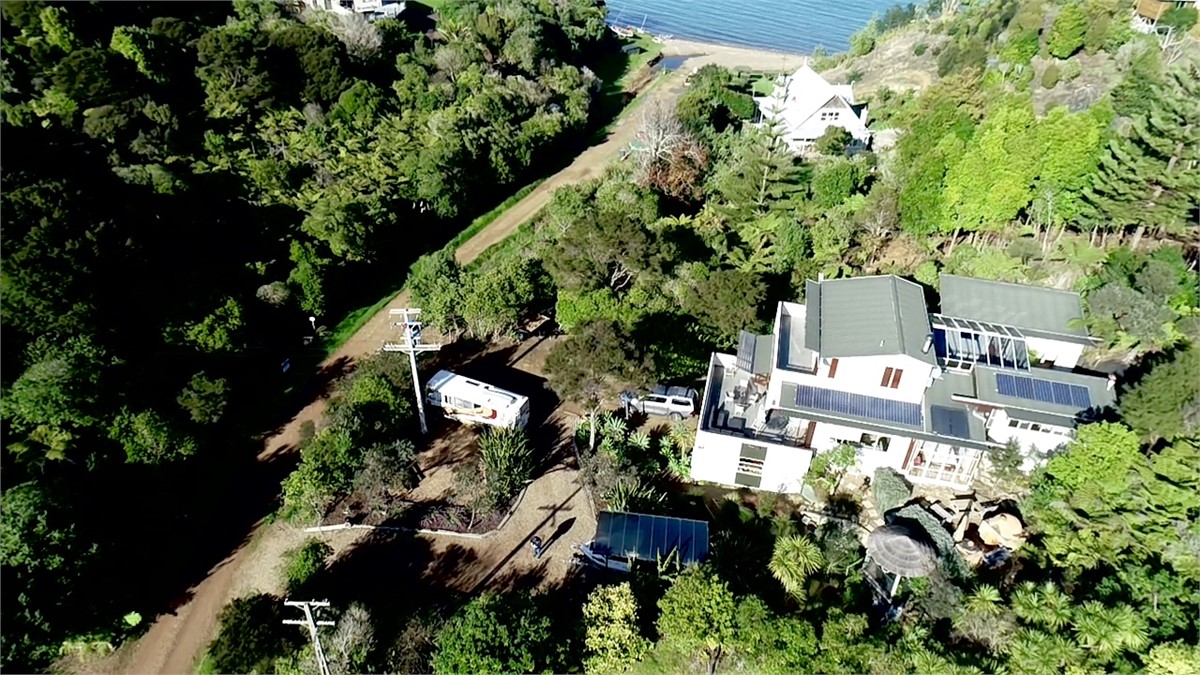 Overhead view of House and beach