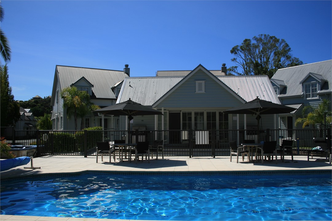 Heated swimming pool