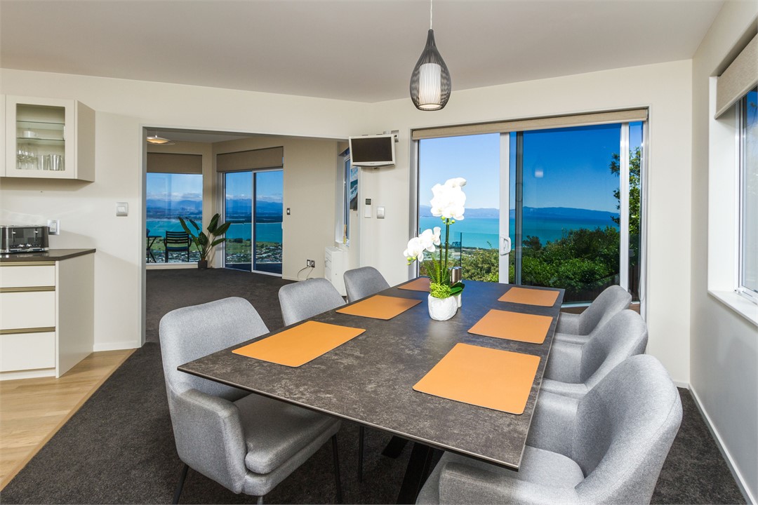 Comfortable dining area with sea views