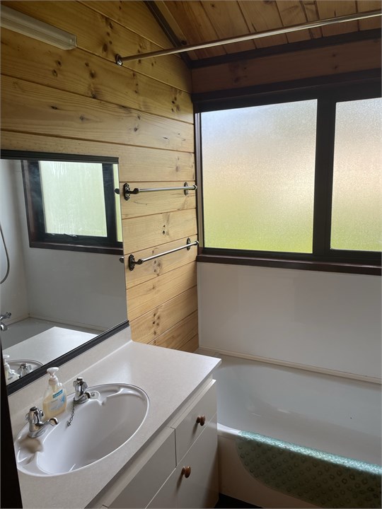 Upstairs bathroom