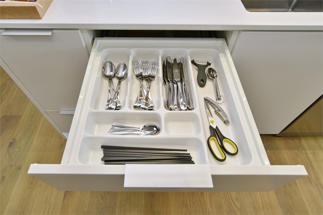 Fully equipped Kitchen area