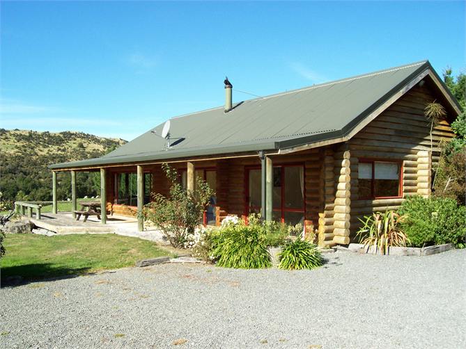 View of Cottage from the driveway