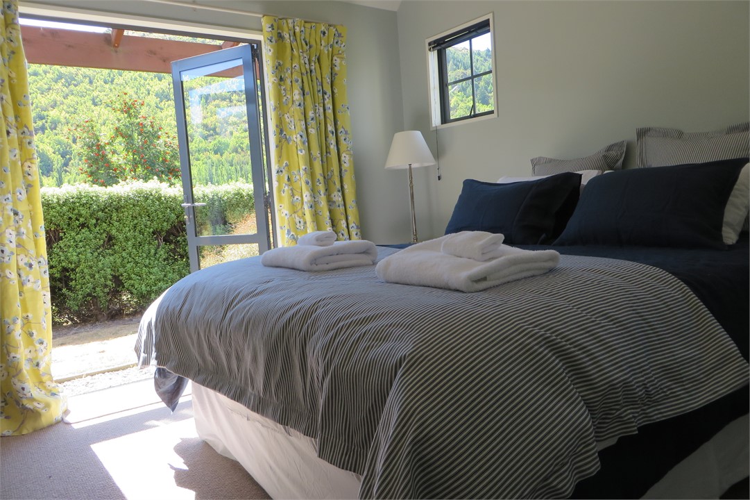 King room with french doors