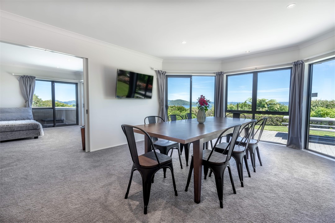 Dining flows from kitchen to outdoor entertaining