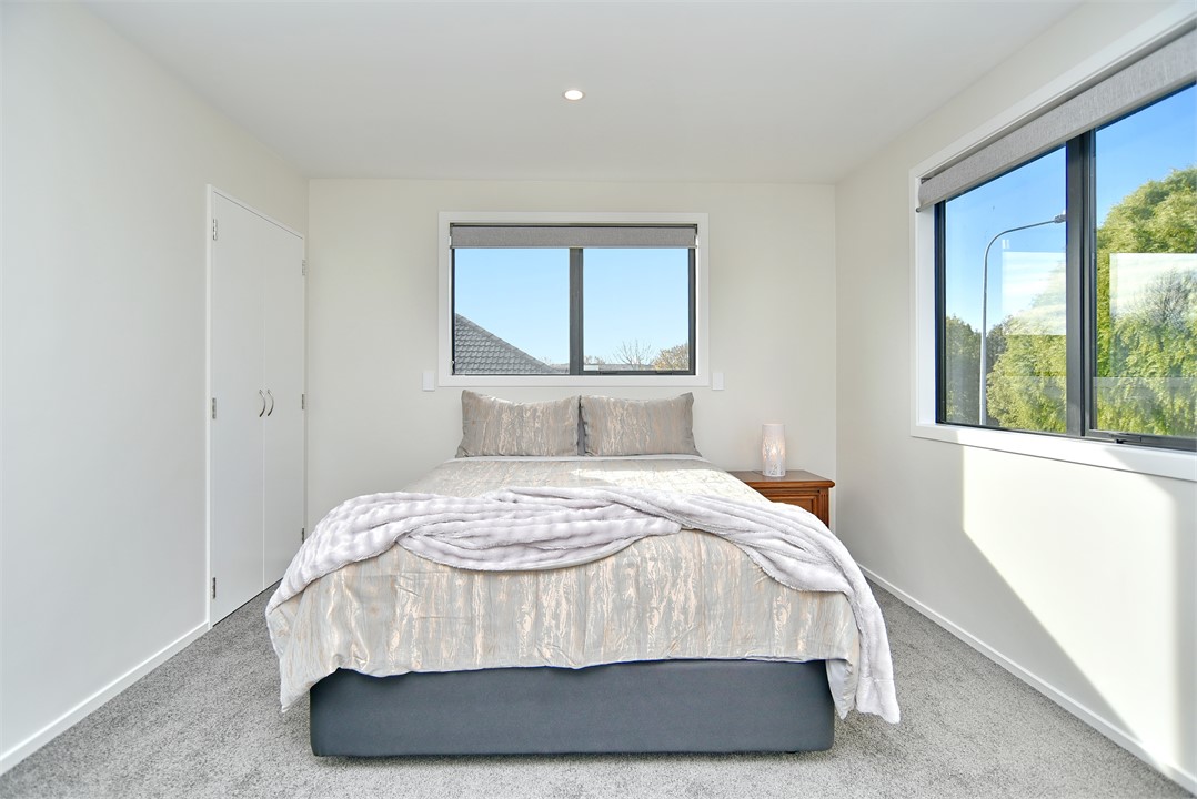 Bedroom 1 has a Queen sized bed