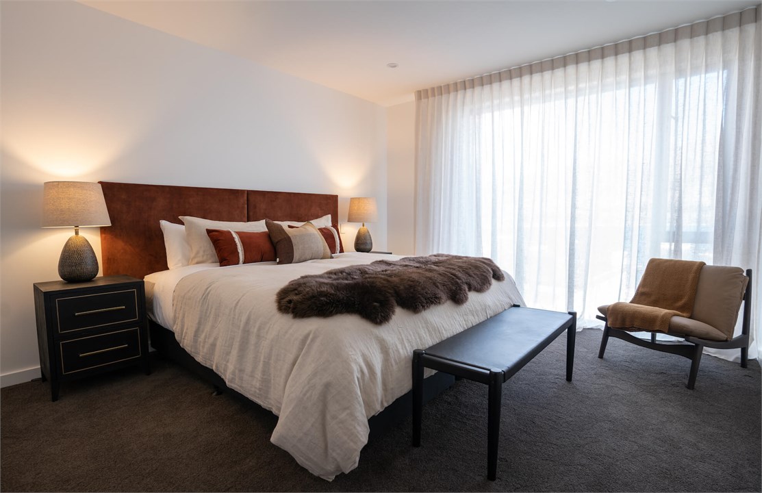 Genoa - master bedroom