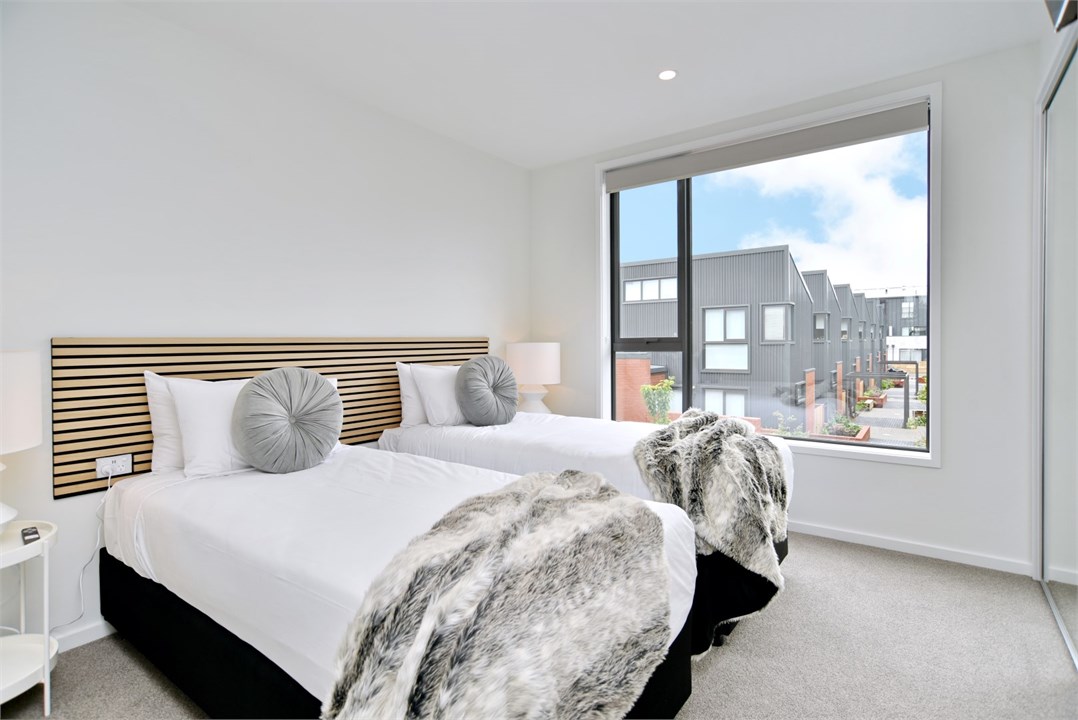 Bedroom 1 has a Super King bed (can be split on re