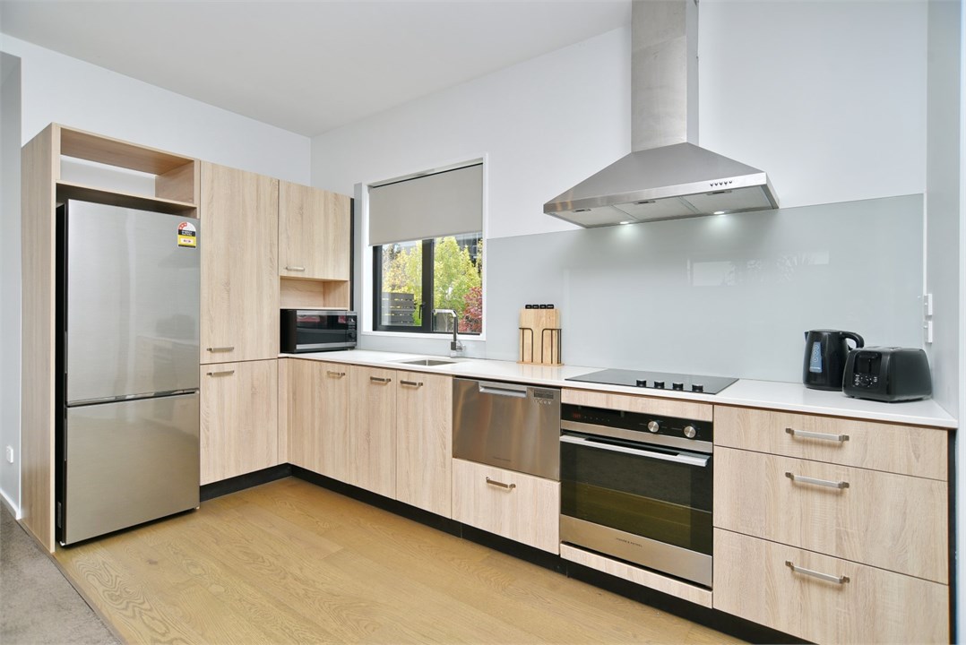 Fully equipped Kitchen area